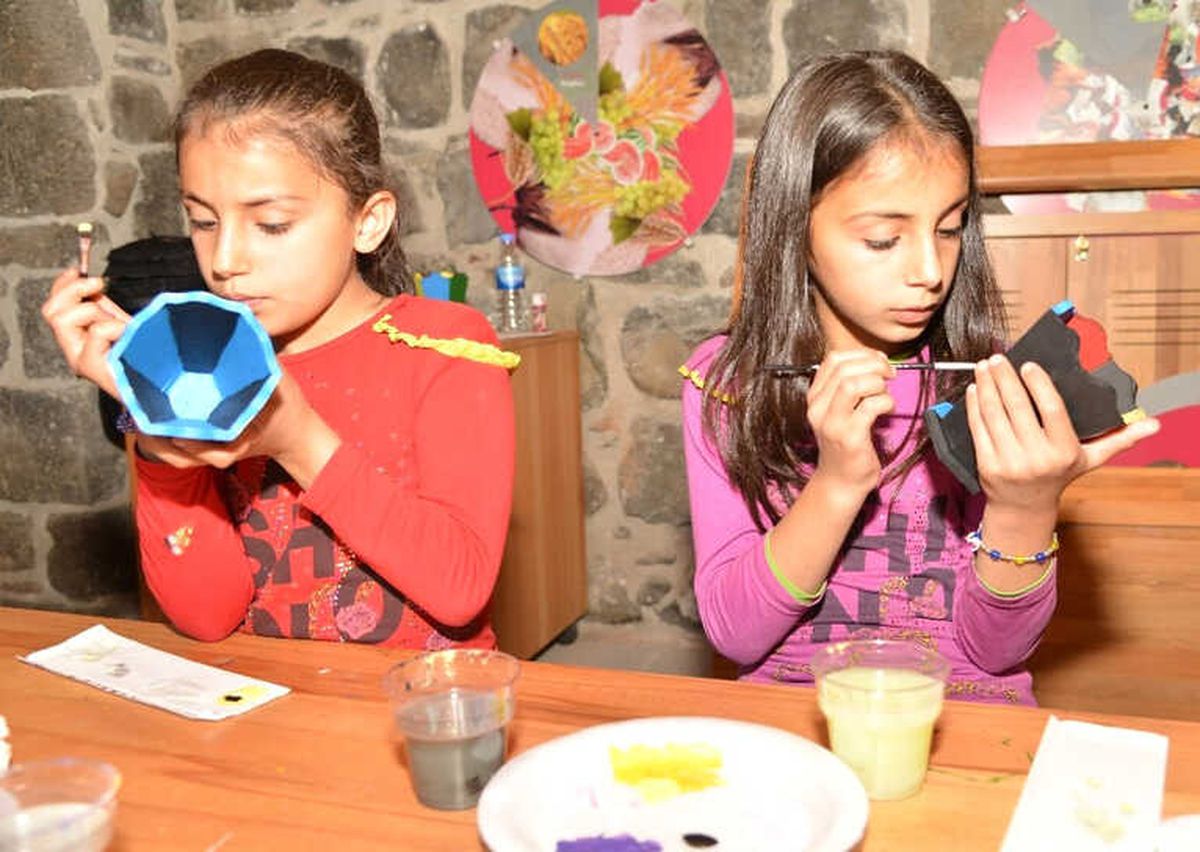 Diyarbakır\'da Oyuncak Atölyesi Başladı