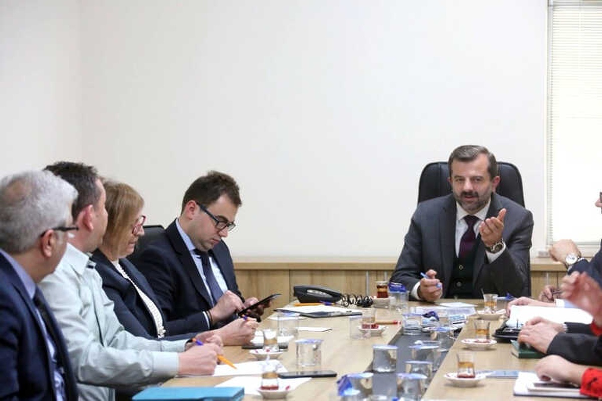 Işık: "Hizmet Kalitemizi Arttırmak İçin İstişare Ediyoruz"