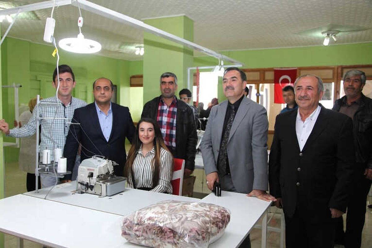 Kadın Girişimci Tekstil Atölyesi Açtı