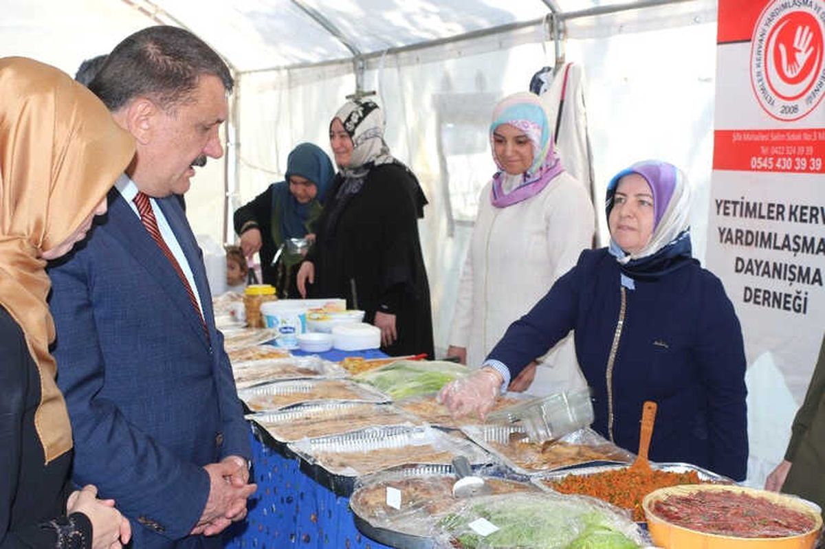 Malatya\'da Yetim Çocuklar Yararına Kermes