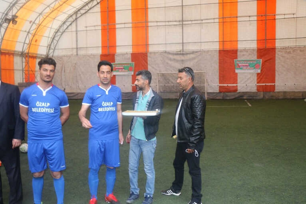 Özalp Belediyesinden Futbol Turnuvası