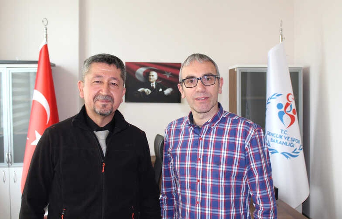 Rıdvan Şükür, Darıca İlçe Spor Müdürü\'nün Misafiri Oldu