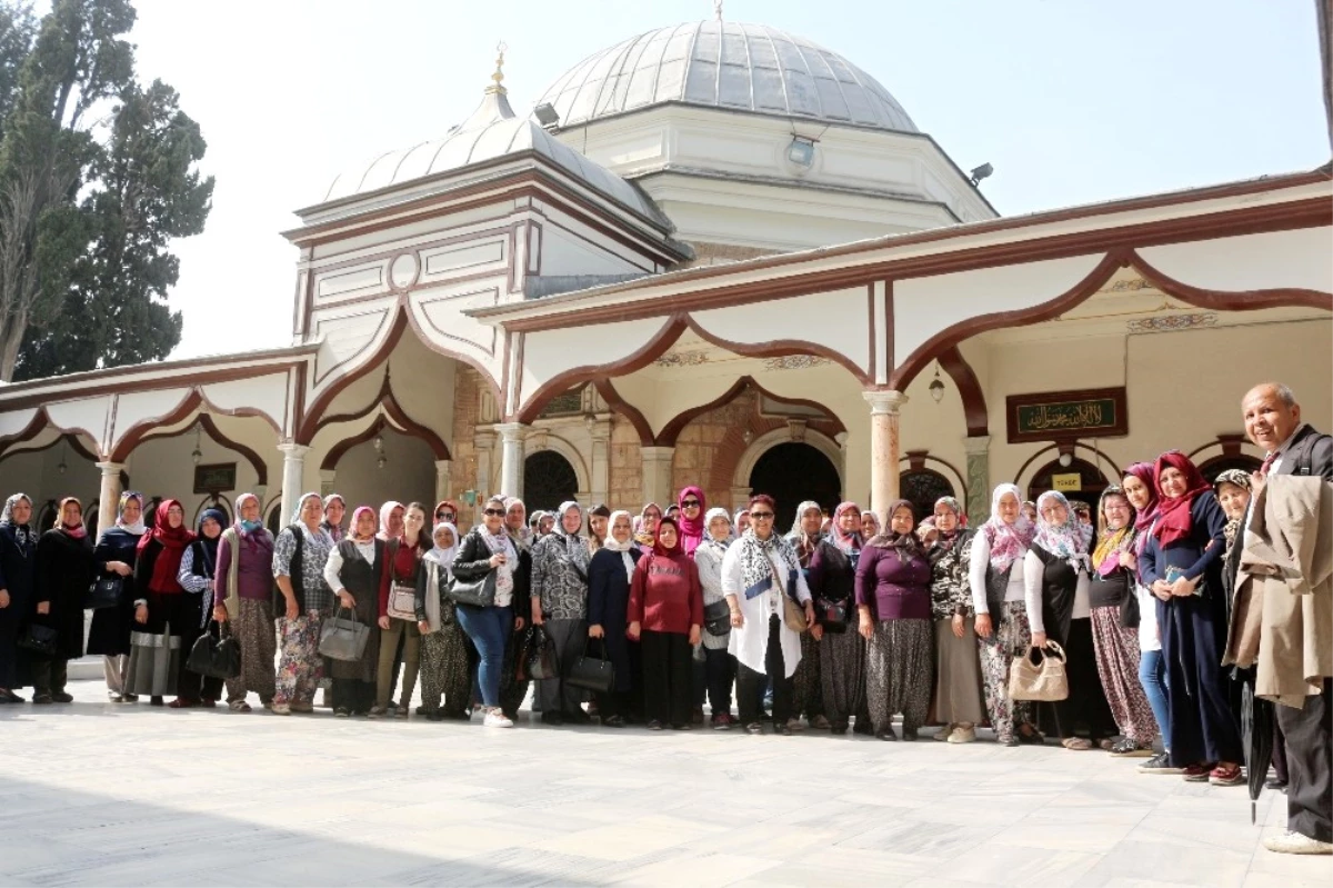 Sarıcakayalı Kadınların Bursa\'ya Kültür Gezisi