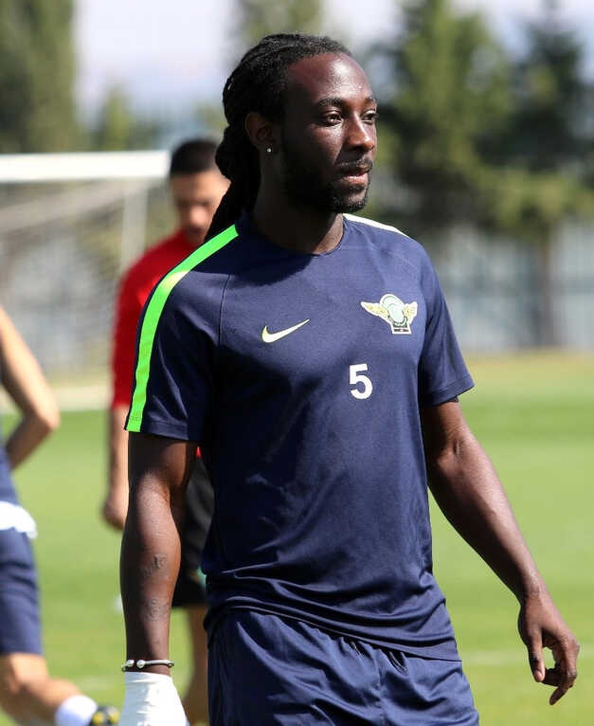 T.m. Akhisarspor\'da Marvin Emnes ile Yollar Ayrıldı