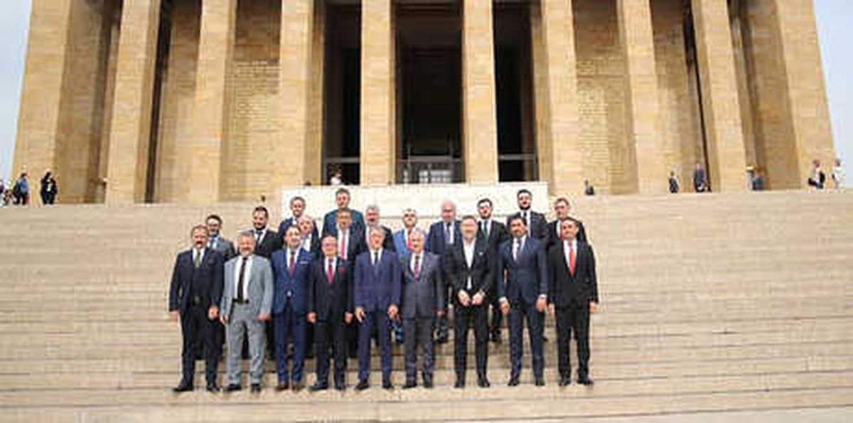 Trabzonspor\'dan Anıtkabir Ziyareti