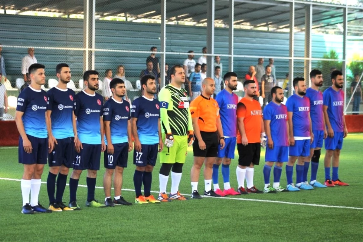 Aosb Futbol Turnuvası\'nda Kupa Sahibini Buluyor