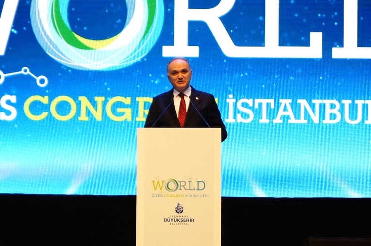 Bakan Faruk Özlü: "Modern Belediyeciliğin Yeni Rotası Akıllı Şehir Uygulamalarıdır"