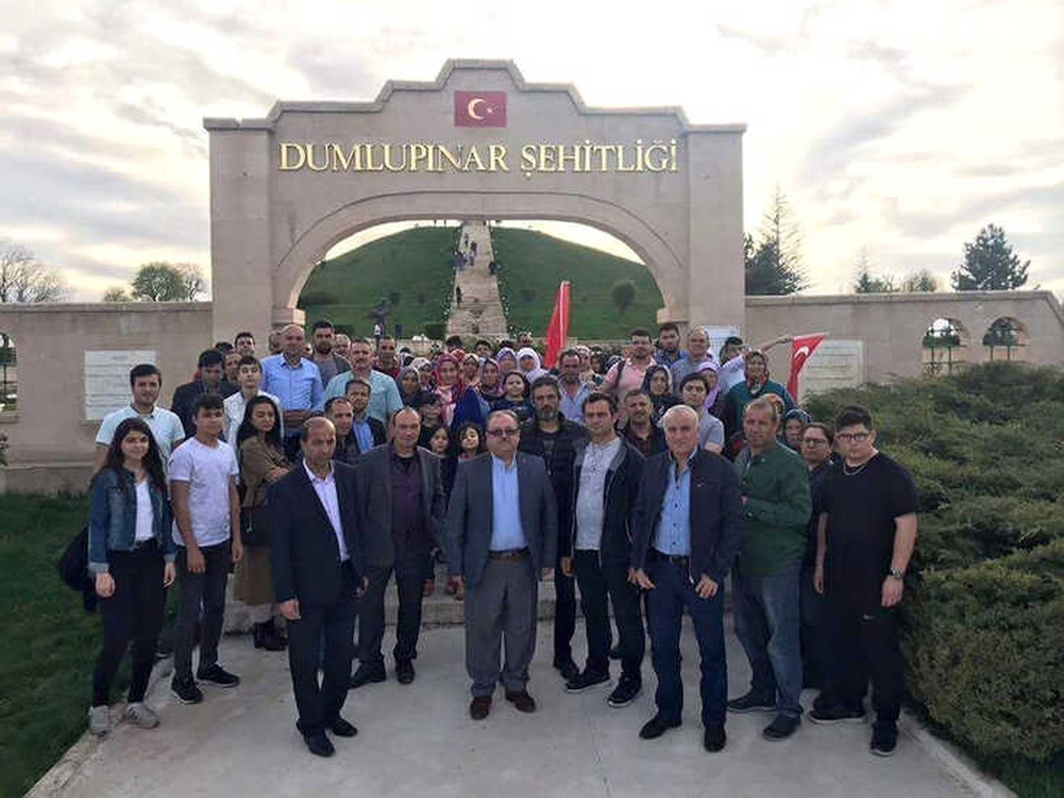 Ege Bölgesi Kütahyalılar Federasyonu Dumlupınar\'a Gezi Düzenledi