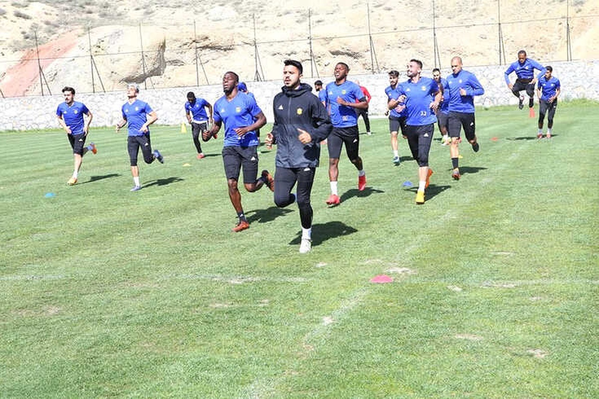 Evkur Yeni Malatyaspor\'da Beşiktaş Mesaisi Başladı