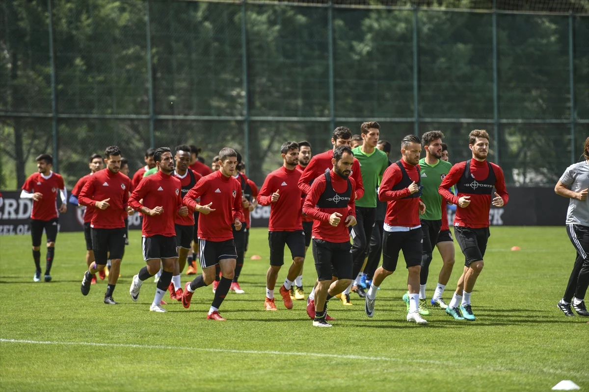 Gazişehir Gaziantepli Futbolcular Şampiyonluğa İnanıyor