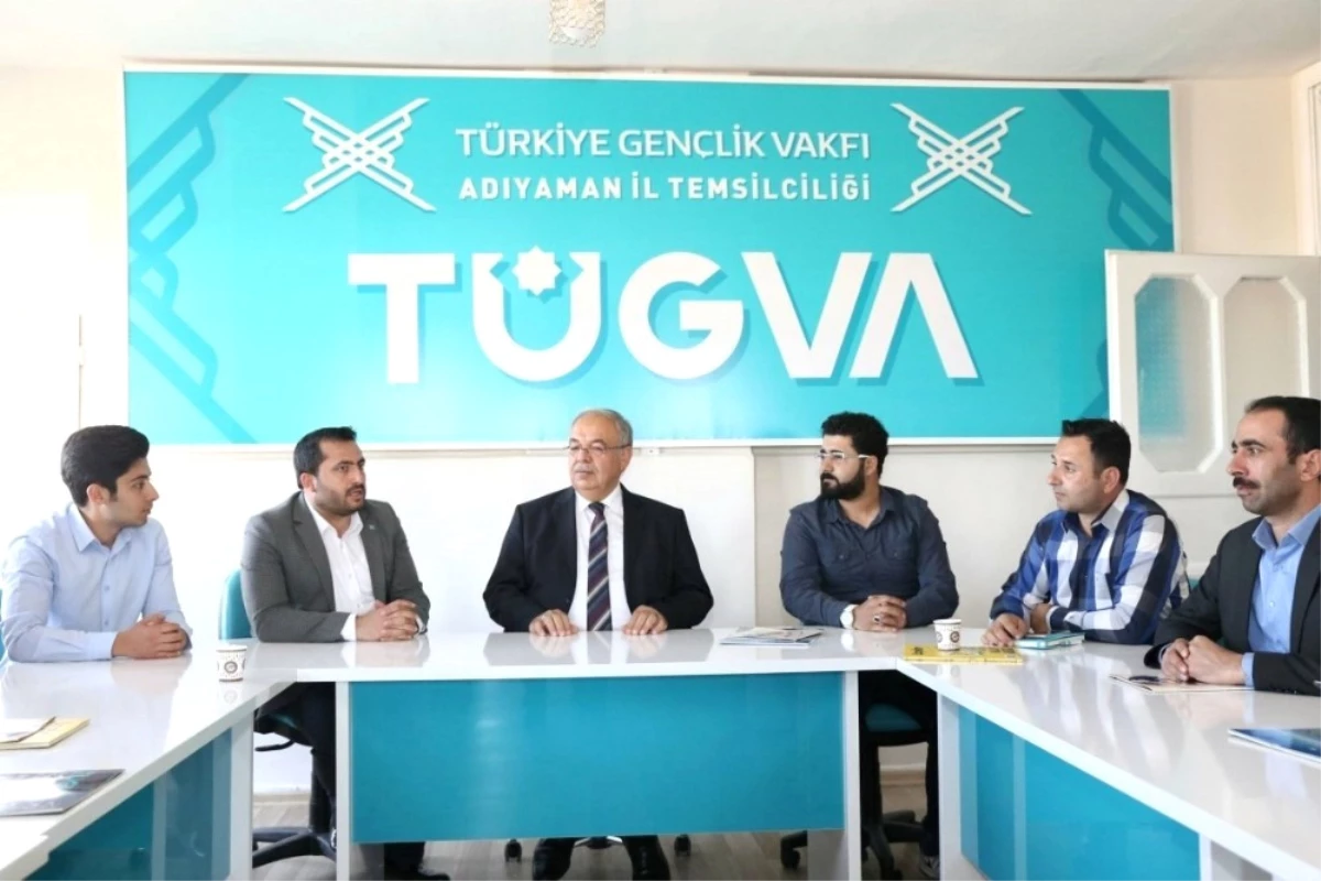 Kutlu Tügva Üyesi Gençlerle Bir Araya Geldi