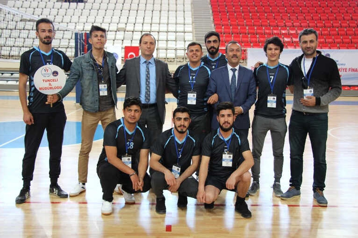 Kyk Voleybol Turnuvası Türkiye Finali Grup Maçları Başladı