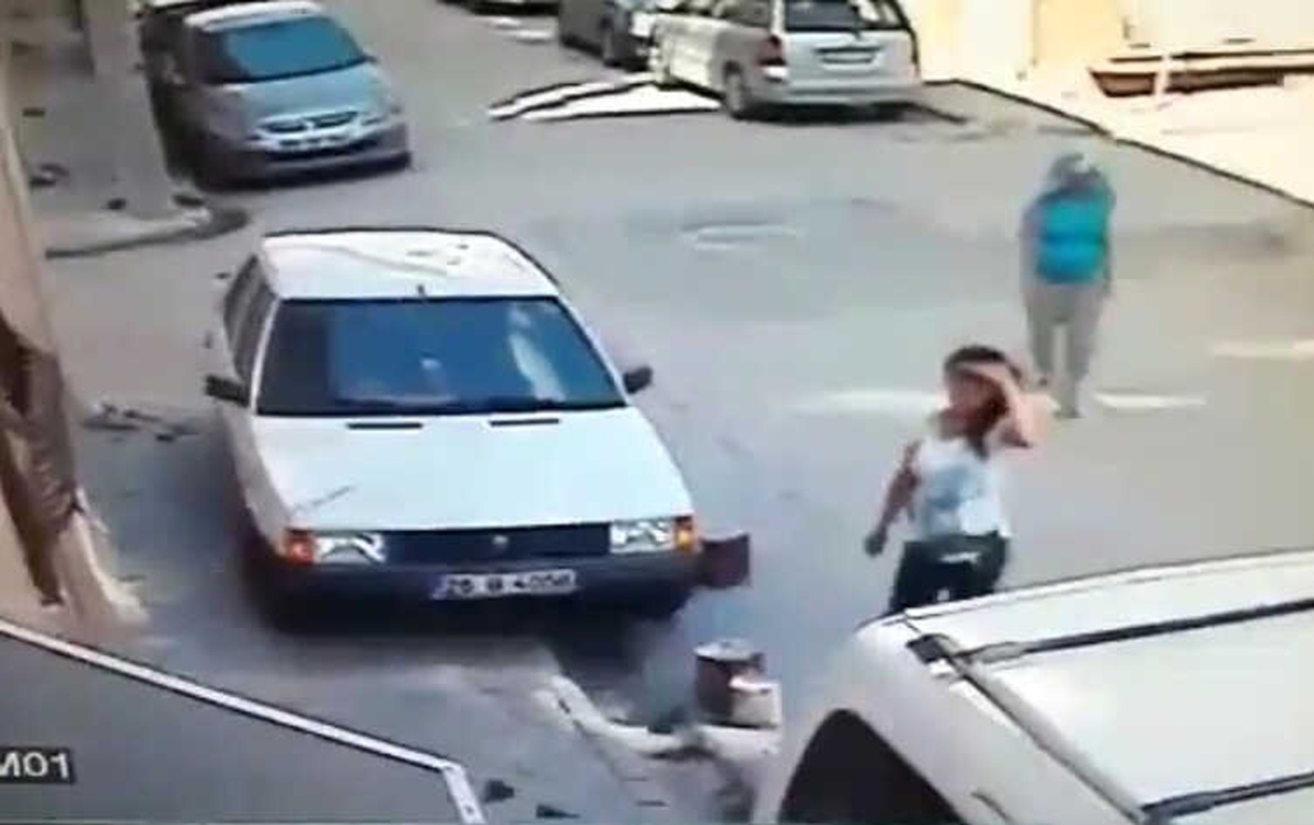 Hırsızların Kapıyı Açma Yöntemi Pes Dedirtti