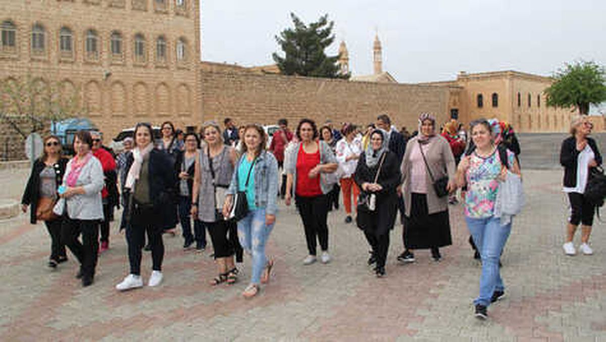 Paris\'ten Urfa\'ya \'Gönül Köprüsü\'