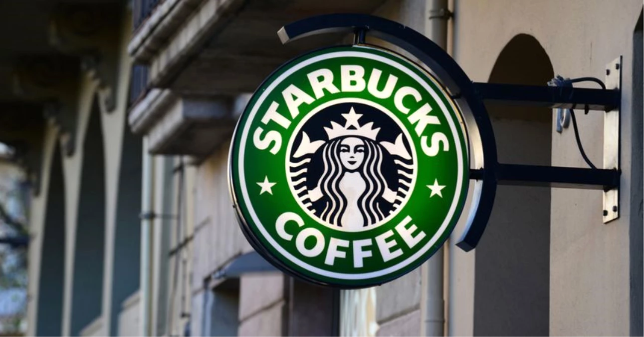 Starbucks\'ın CEO\'su: Müşterileri Gözaltına Aldıran Müdür Kovuldu