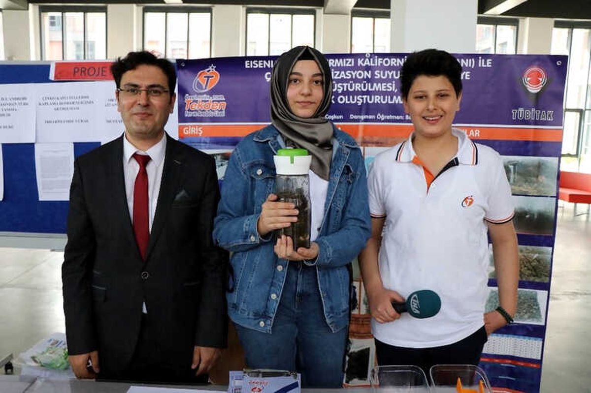 Tekden Fen ve Anadolu Lisesi\'nde Bilim Şenliği Düzenlendi