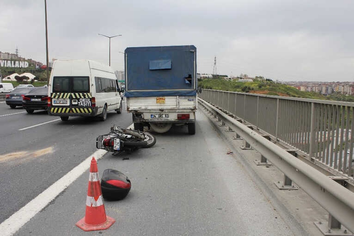 Tem\'de Motosikletli Kamyonete Çarptı : 1 Ölü