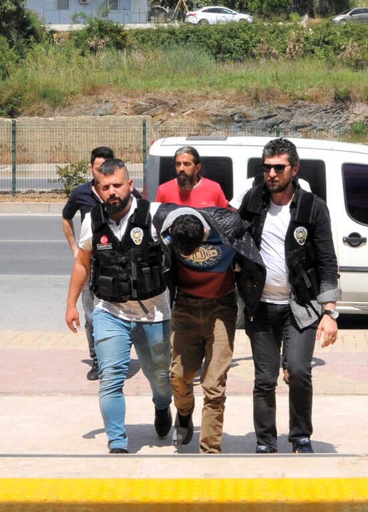 Uyuşturucu Tacirleri Tutuklandı