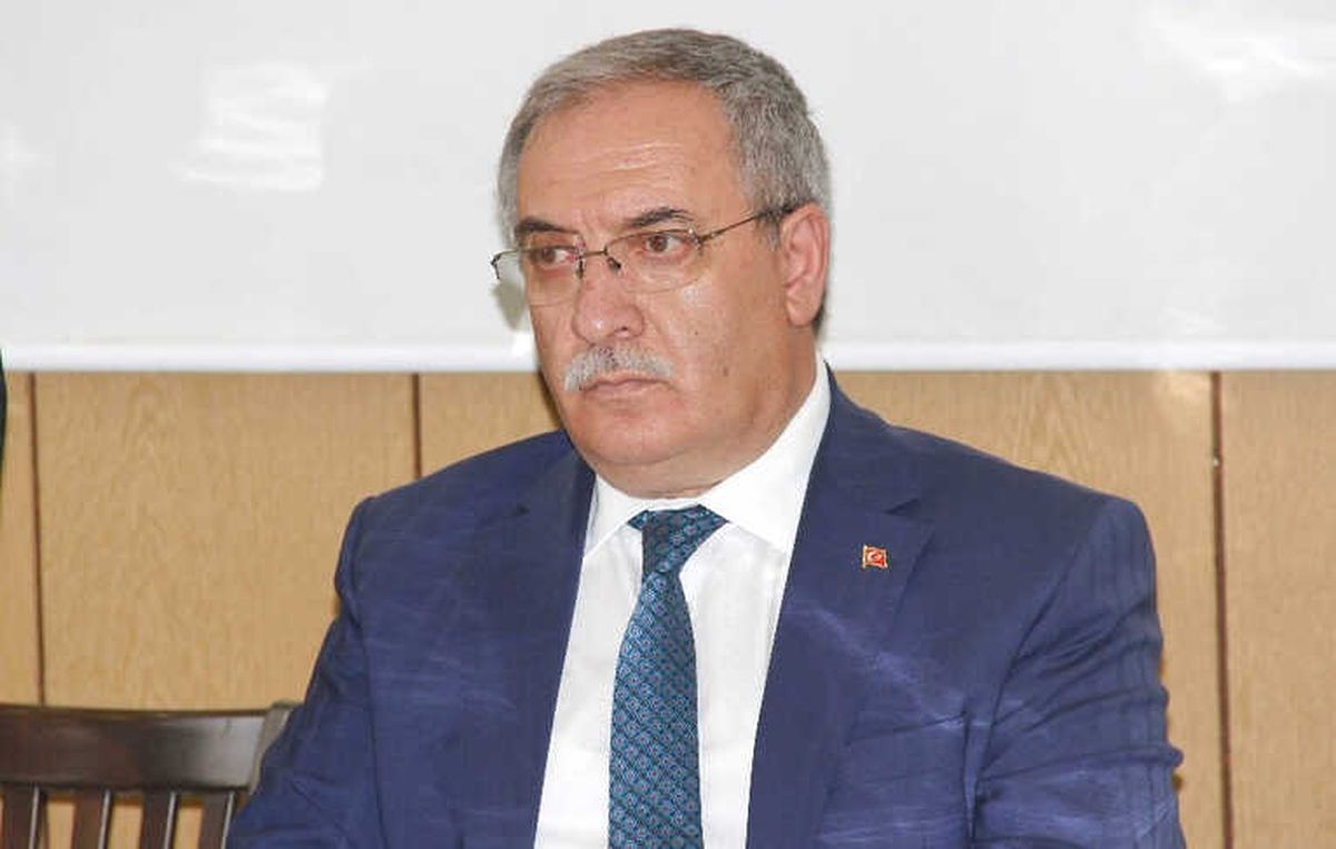 Vali Nayir: Türkiye\'nin Yetişmiş İnsan Gücüne İhtiyacı Var