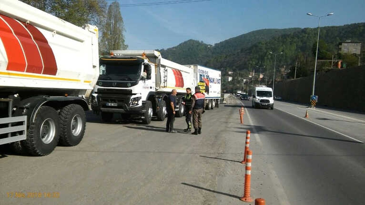 Zonguldak\'ta "Trafik Uygulaması 1"