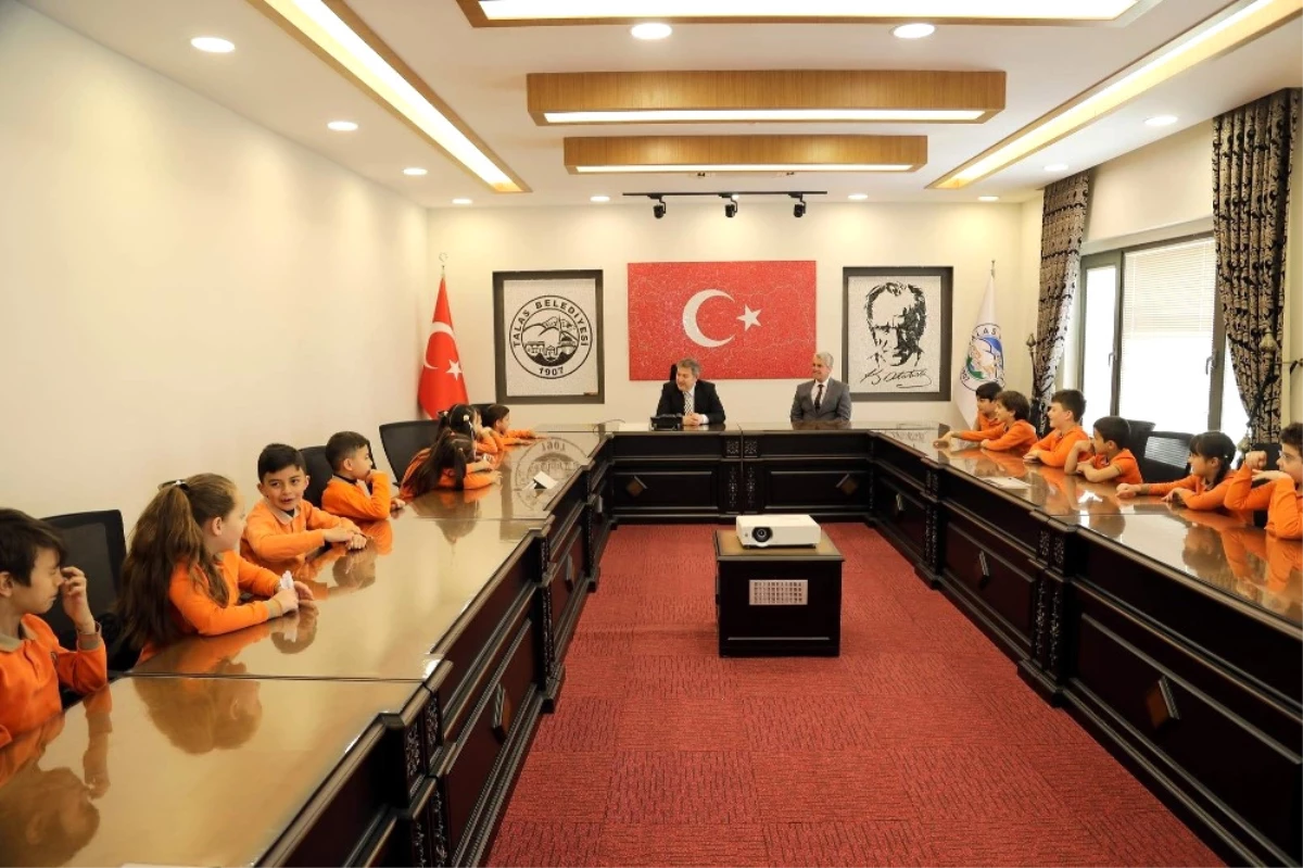 Başkan Palancıoğlu\'ndan Öğrencilere Ders