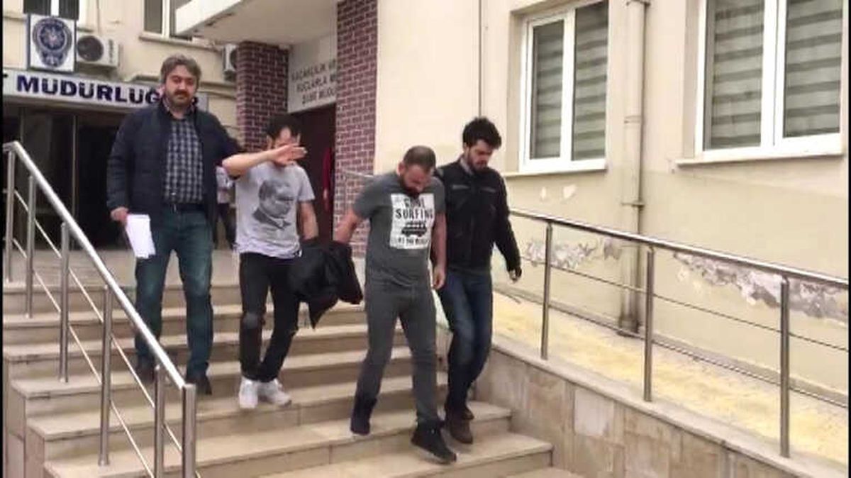 Bursa\'da Adliyeye Sevk Edilen 5 Kişiden 4\'ü Tutuklandı