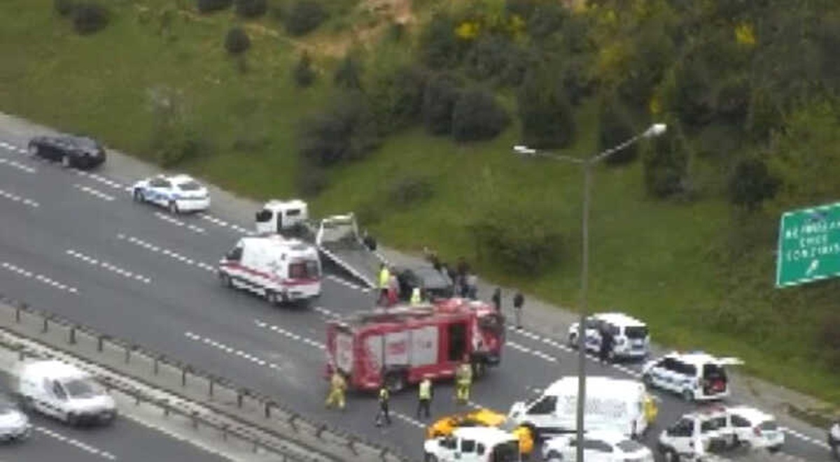 Fsm Köprüsünde Zincirleme Trafik Kazası