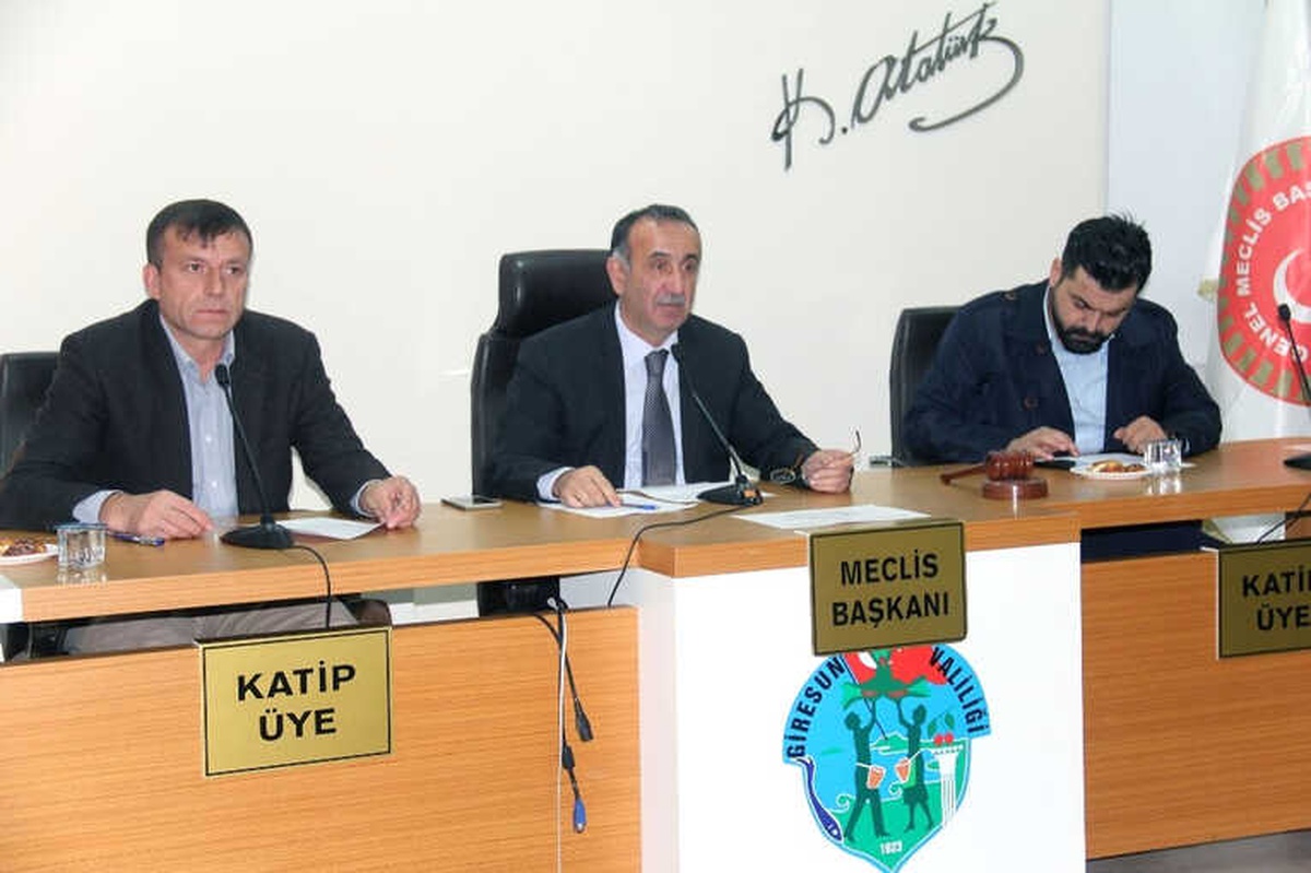 Gürel, İl Özel İdaresi\'ni Hedef Gösterenlere Tepki Gösterdi