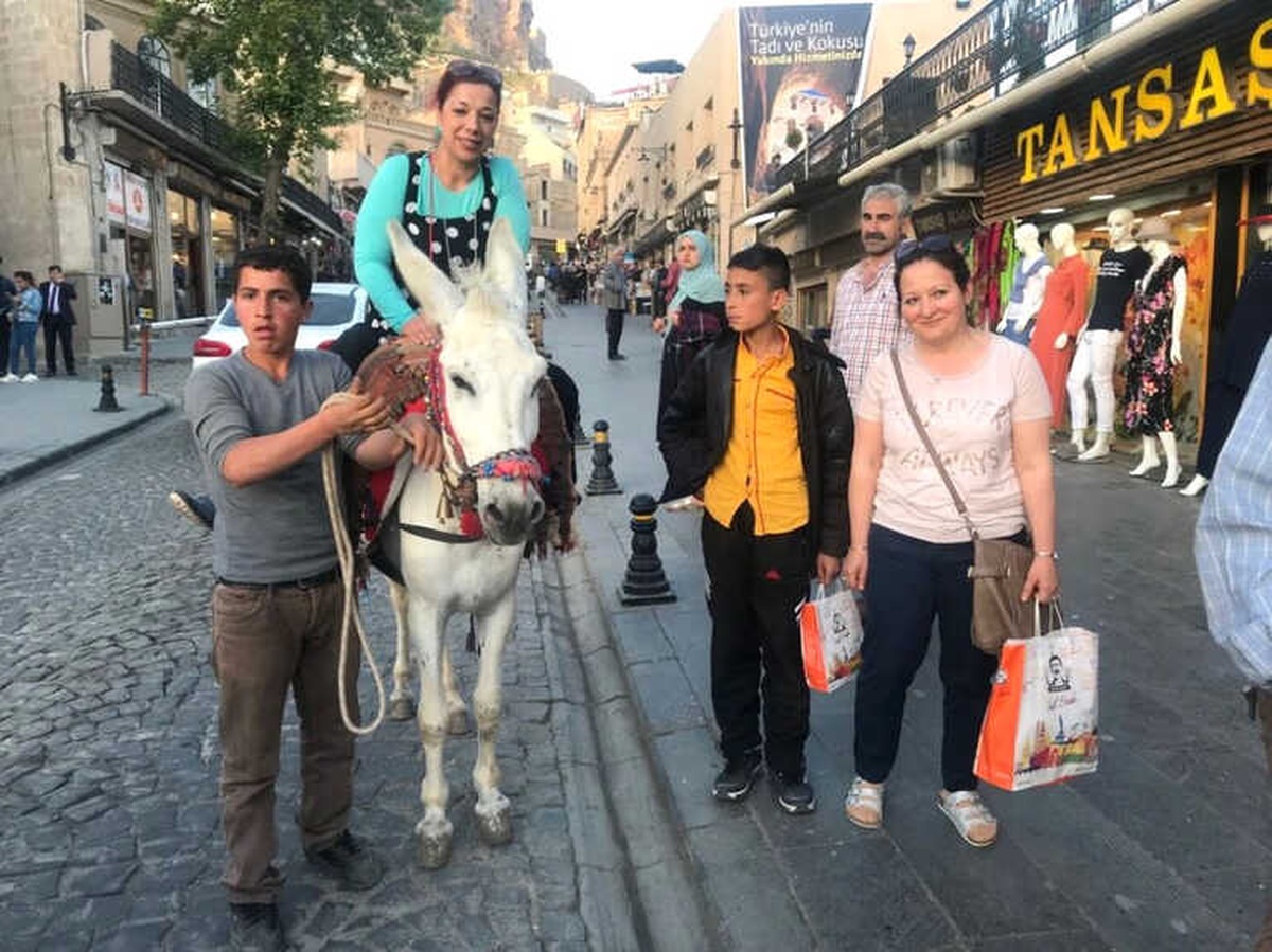 Mardin\'in Kadrolu Eşekleri Turizmin de Hizmetinde