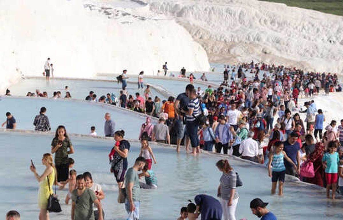 Pamukkale\'yi 2 Saate 7 Bin Kişi Ziyaret Etti