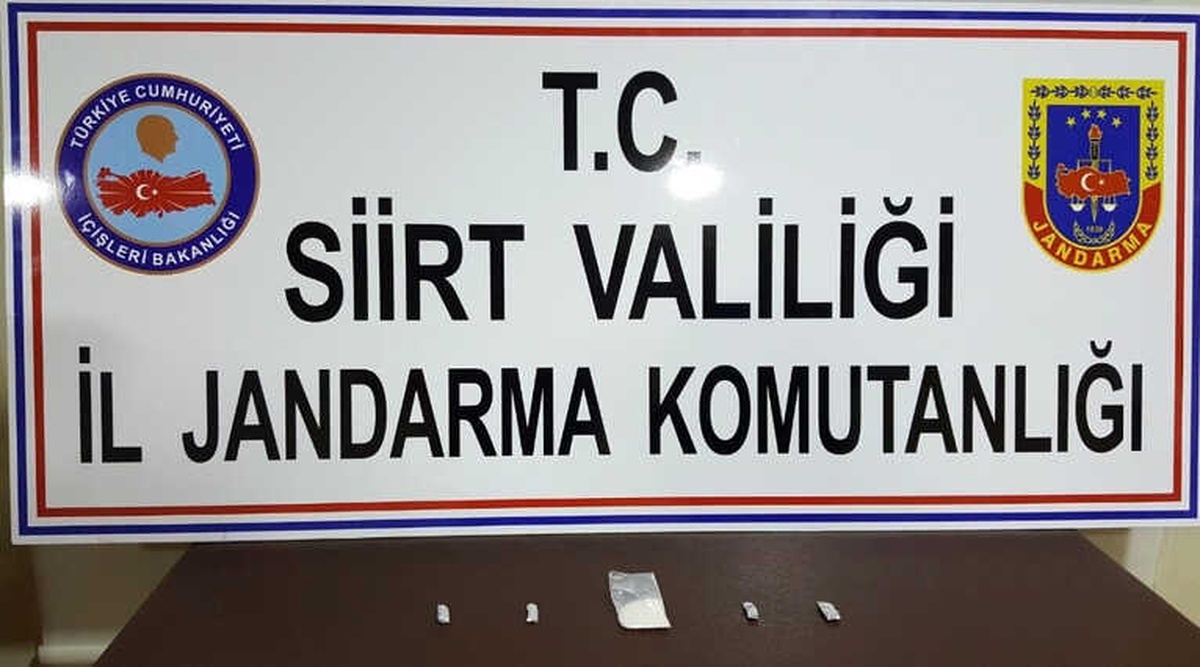 Siirt\'te 153,15 Gram Esrar Ele Geçirildi
