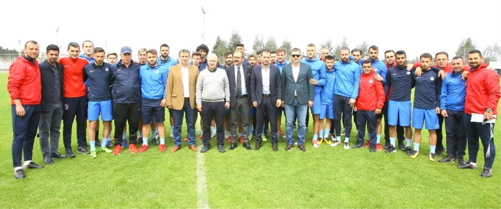 Trabzonspor Yönetimi, 1461 Trabzon\'u Ziyaret Etti