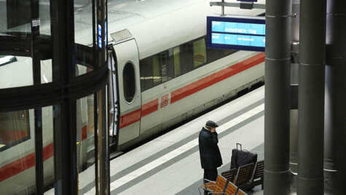 Tren Seferlerinde \'Bomba\' Rötarı