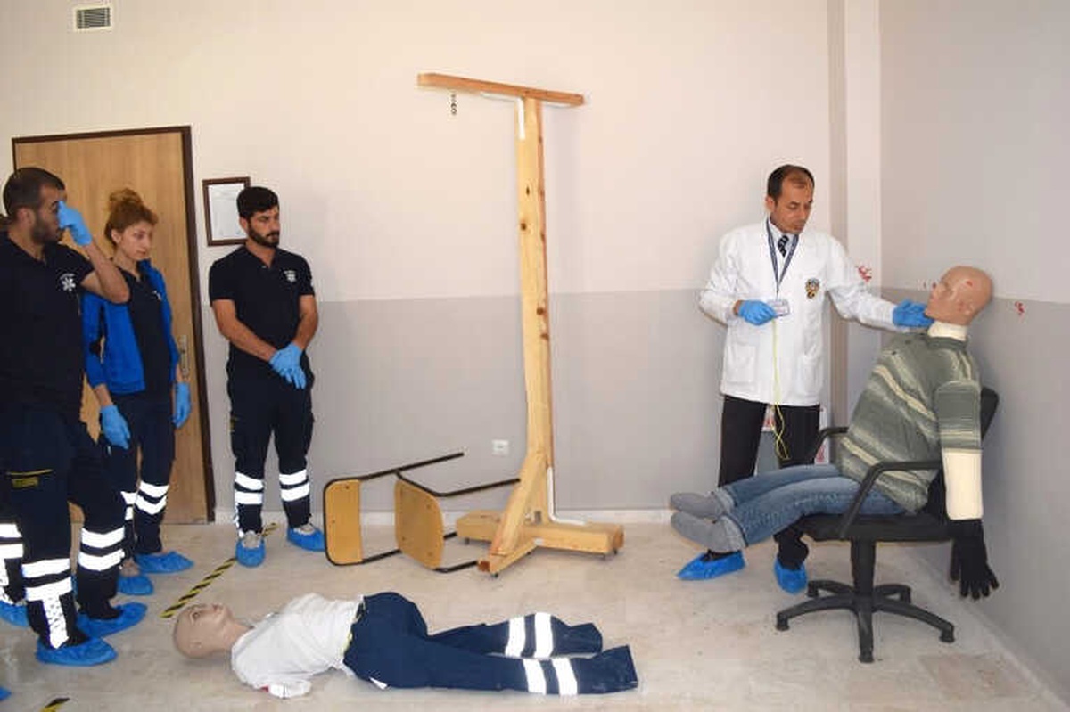 Üniversite Öğrencilerine Olay Yeri İnceleme Eğitimi