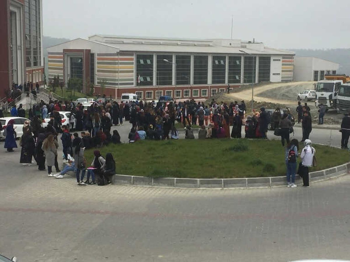 Üniversitede Şüpheli Paket Alarmı