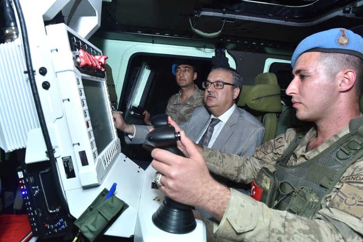 Vali Su, Jandarma Komando Bölüğünü Ziyaret Etti