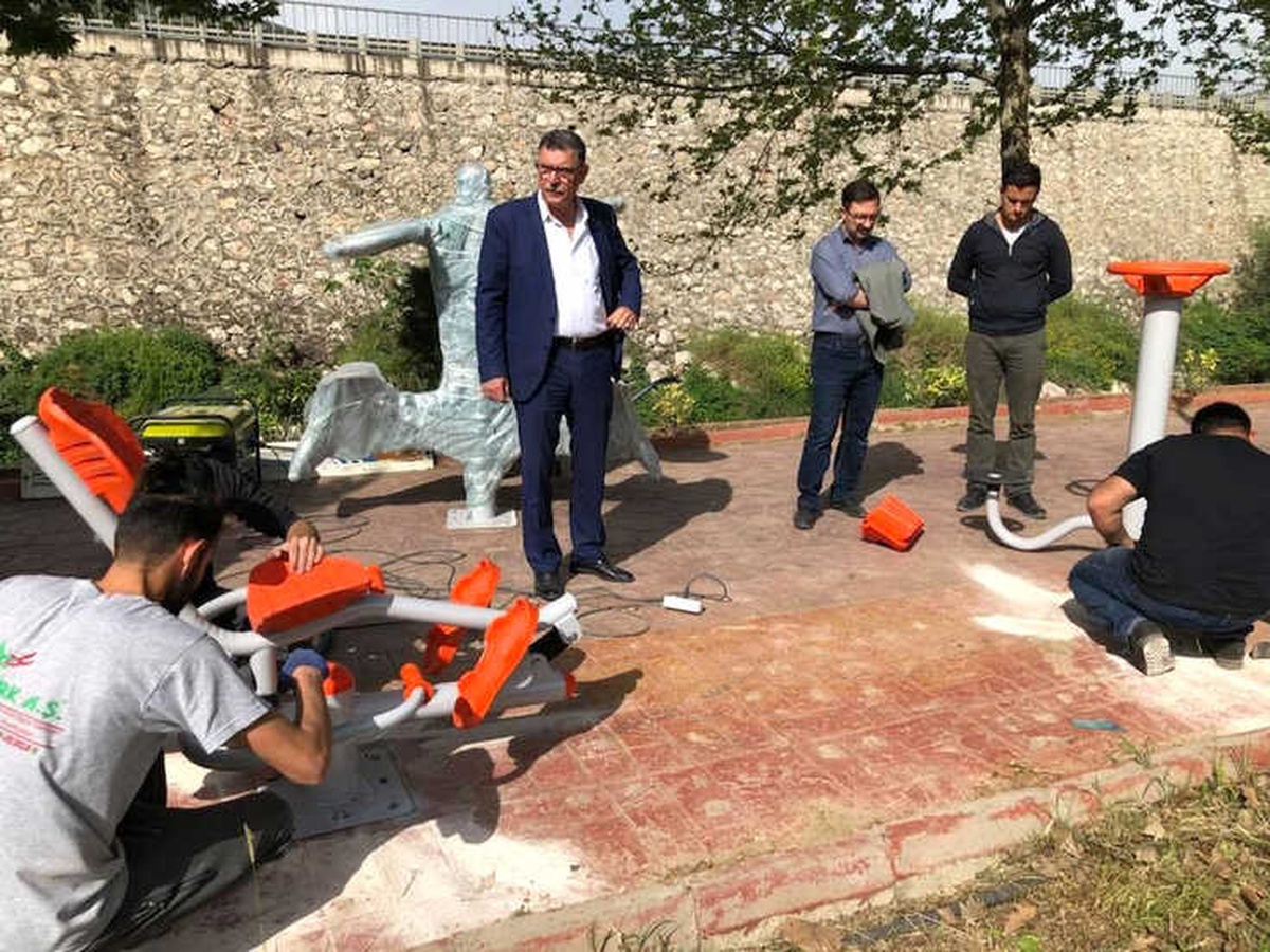 Vezirhan\'da Spor Aletleri Yenileniyor