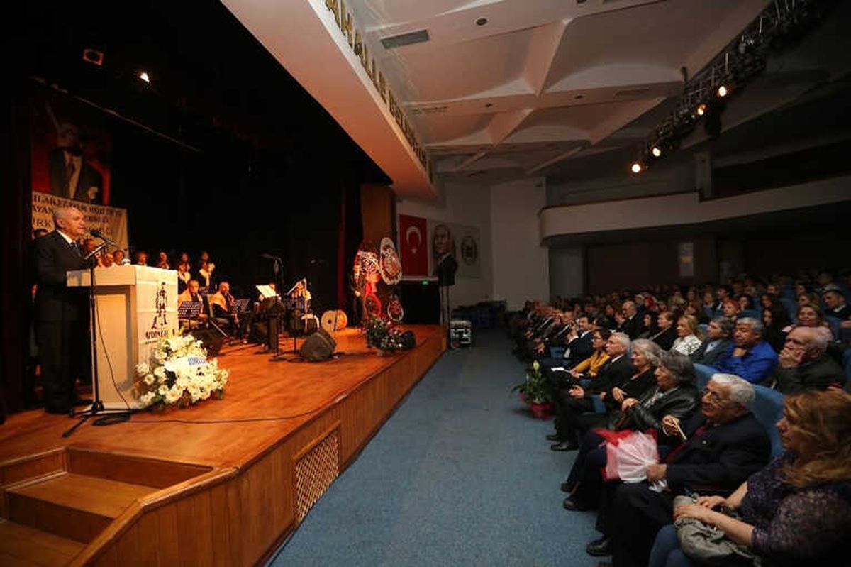 Yenimahalle\'de Ege Türküleri Yankılandı
