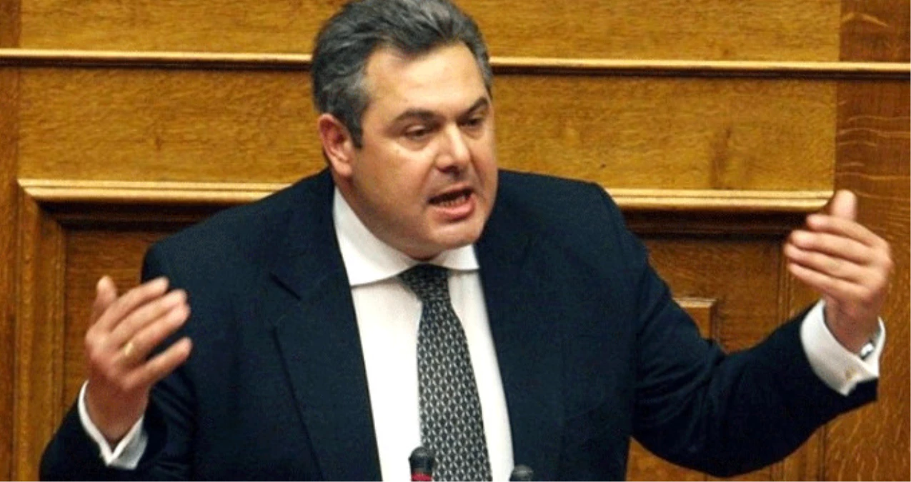 Yunan Savunma Bakanı\'ndan Bayrak Krizi Eleştirisi: Bayrak Dikmek Sorumluluk Yükler