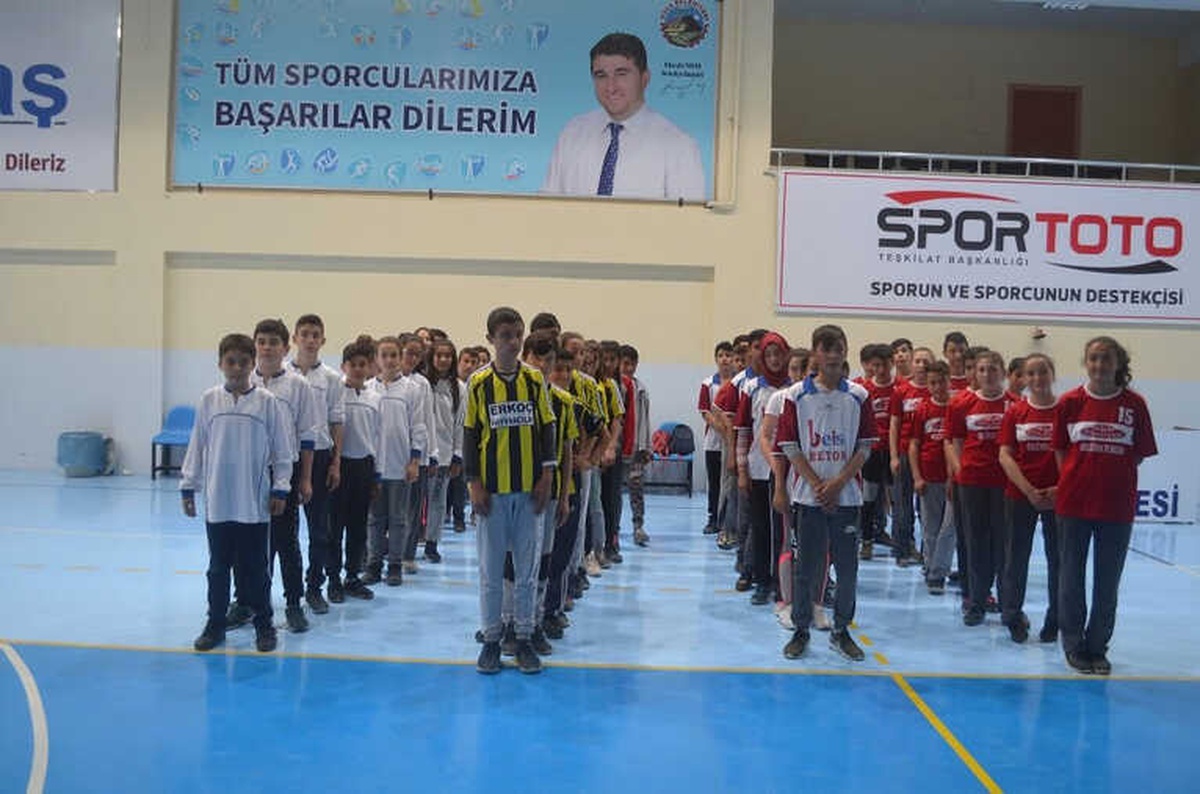 23 Nisan Spor Şenliklerinde Ödüller Sahiplerini Buldu