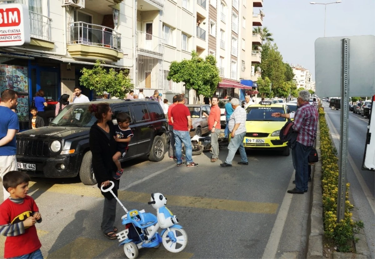 Aceleci Yolcu Zincirleme Kazaya Neden Oldu: 1 Yaralı