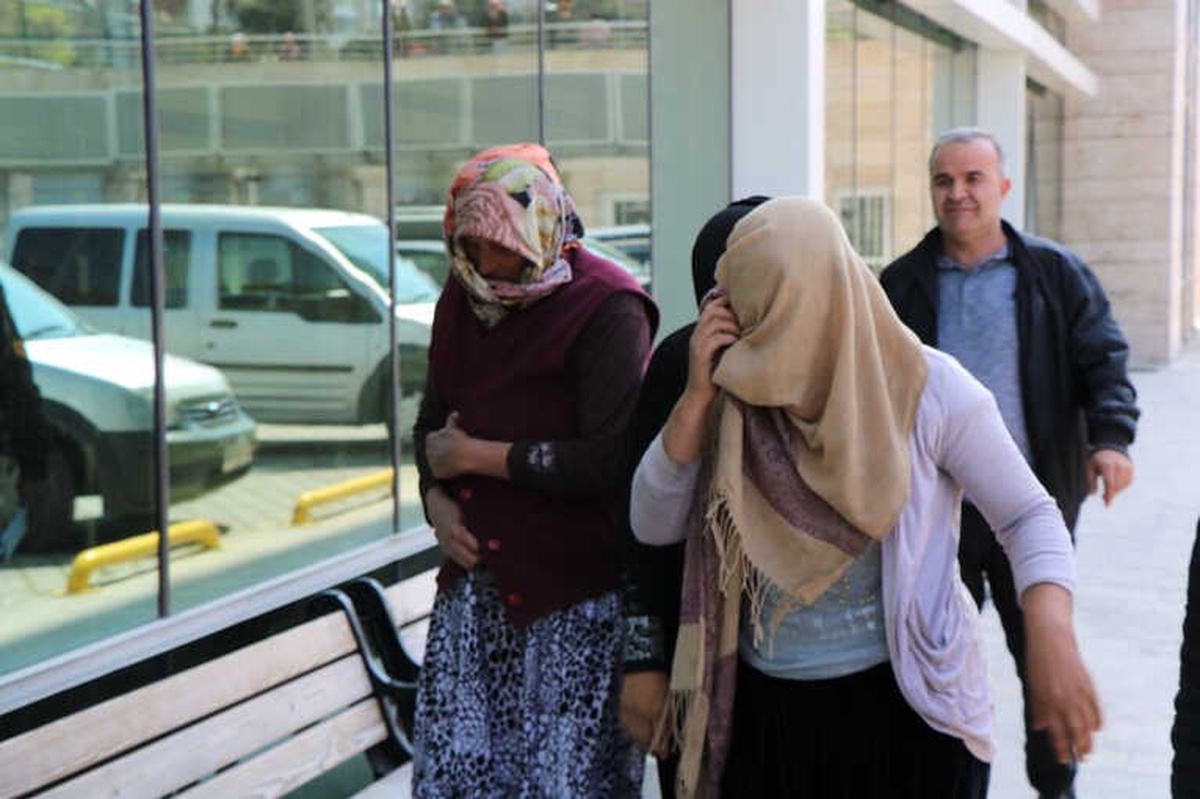 Bakır ve Hurda Hırsızlığı Yapan 3 Kadın Yakalandı