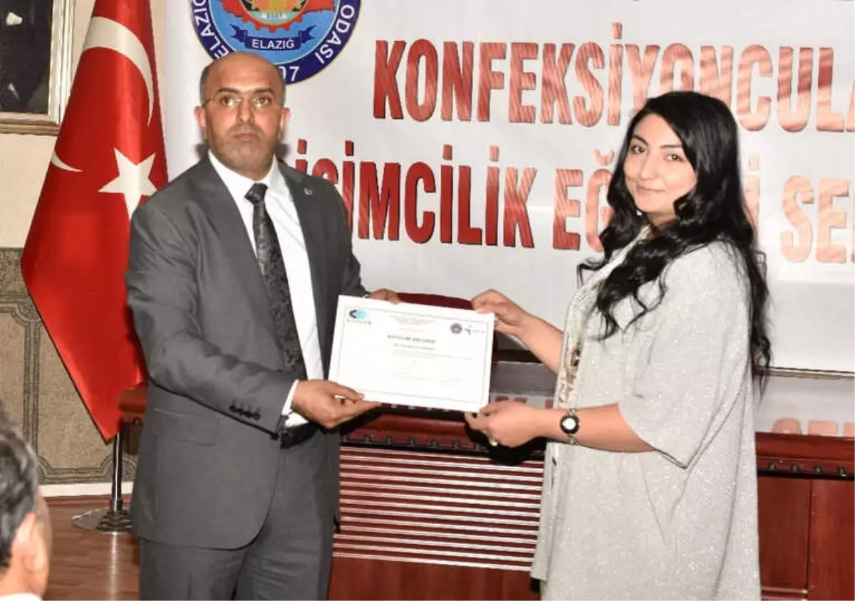 Elazığ\'da 200 Kursiyer Sertifika Aldı