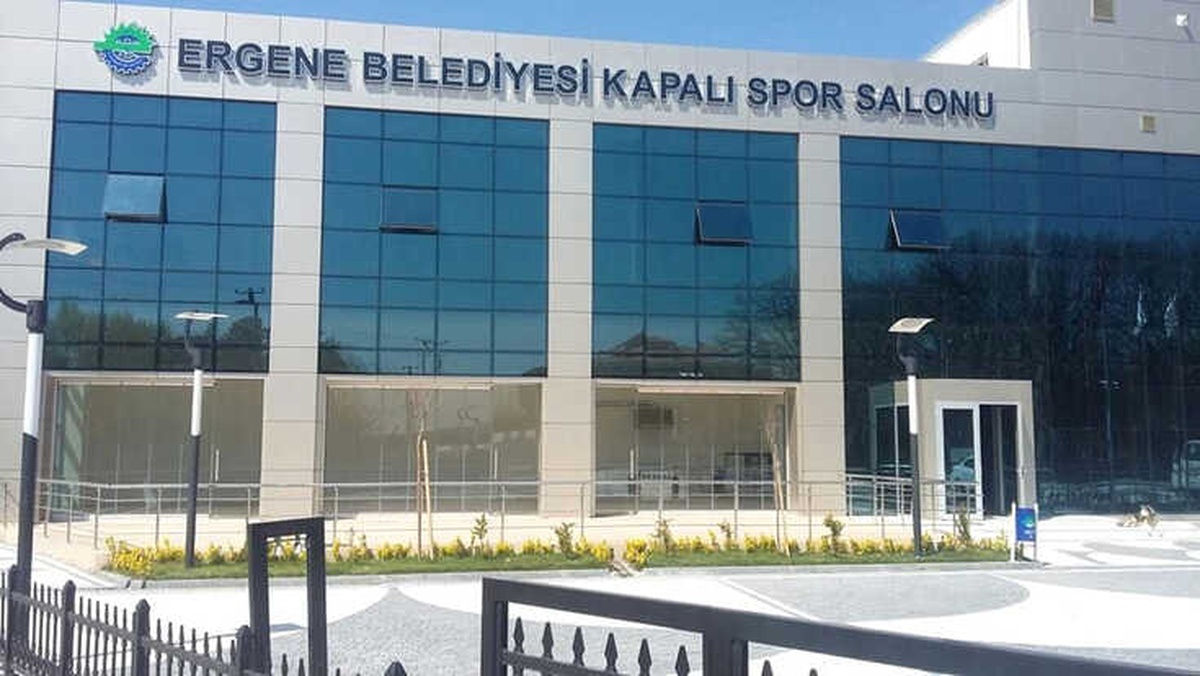 Ergeneliler, Spor Salonlarına Kavuştu
