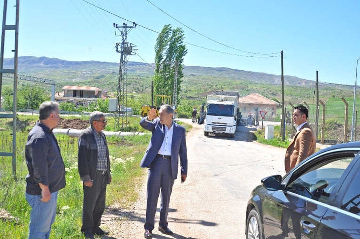 Gölbaşı TOKİ Yolu Asfaltlanıyor
