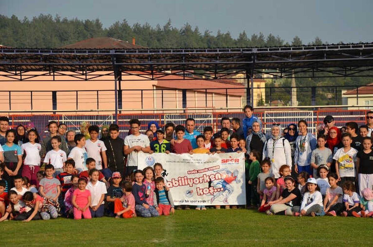 Koşabiliyorken Koş" Projesi ile Bilecik\'te 7\'den 70\'e Herkes Sporla Buluşuyor