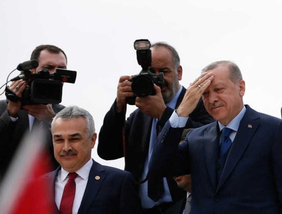 Mustafa Savaş; "Türkiye, Bazı Çevreleri Rahatsız Etmiştir"