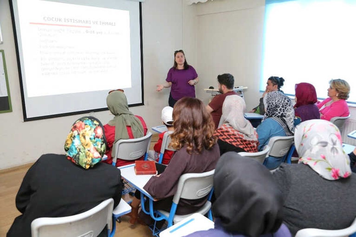 Odunpazarı\'nda \'Çocuğa Yönelik Cinsel İstismarın Önlenmesi\' Semineri