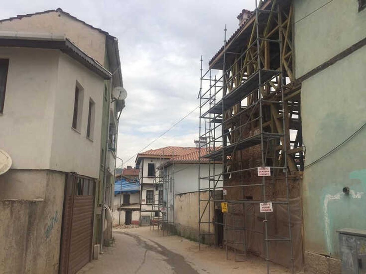Osmaneli Konağı\'nın Restorasyon Çalışmaları Devam Ediyor