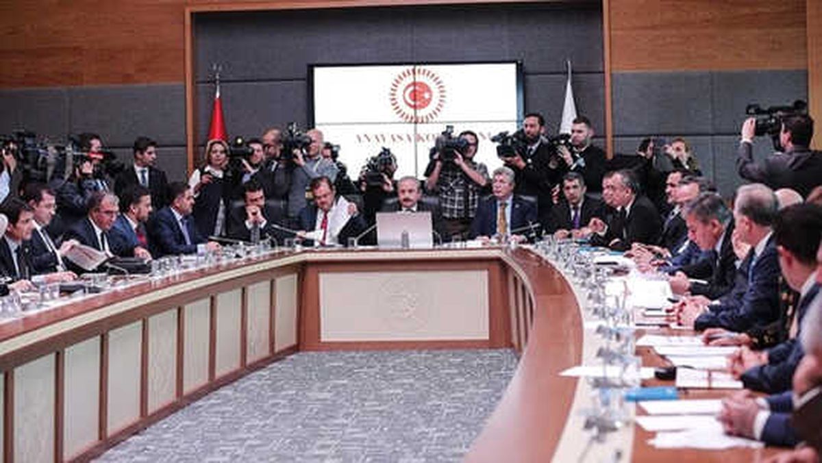 Seçim Önergesi Komisyondan Geçti